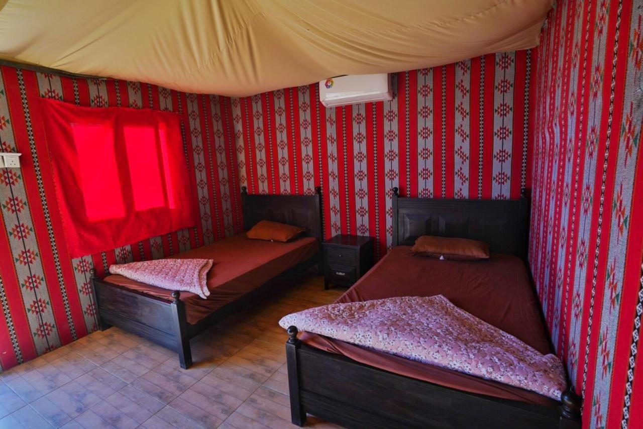 Oryx Camp Hotel Wadi Rum Eksteriør billede